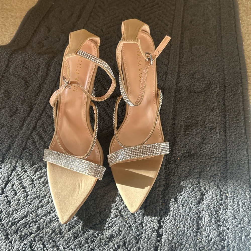 Women's Rhinestone Sandals - Nude - Picture 2 of 7